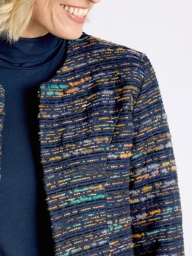 Veste sans col doublée de satin